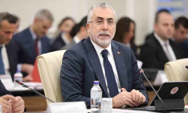 Kademeli emeklilik sistemi Bakan Işıkhan'a sunuldu